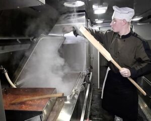 О тех, кто представляет тыл полка.