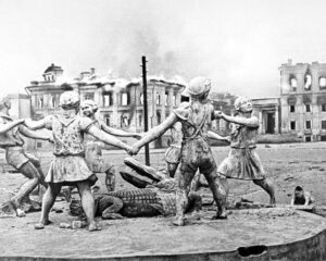 Чтобы помнили.