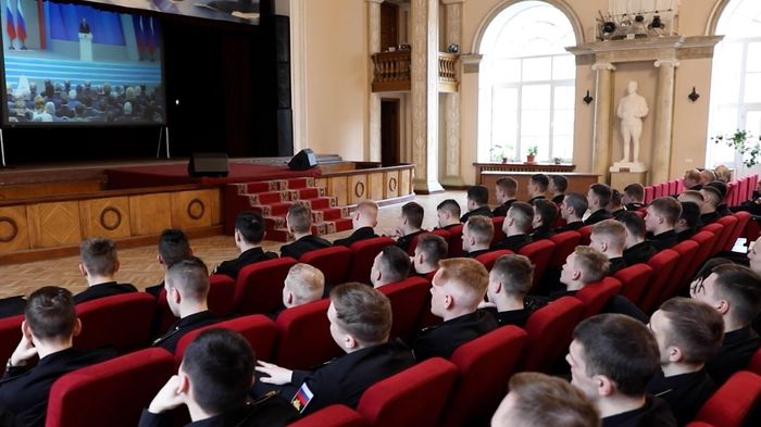 Укрепление суверенитета России идёт по всем направлениям, и прежде всего на фронте