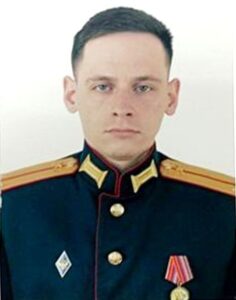 Лейтенант Денис АЛАШЕЕВ.