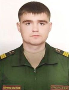 Сержант Дмитрий ЕРМОЛАЕВ.