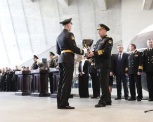 В честь покорителей глубин