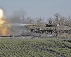 В боях подтверждаем своё превосходство.