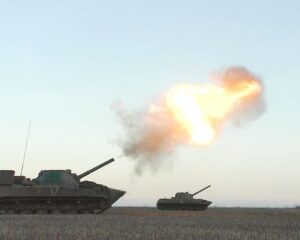 И стала батарея боевой семьёй