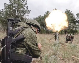 Наступаем на всех направлениях.