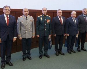 В стратегии нет права на ошибку.