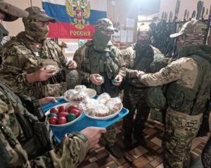 Торжество добра и света над злом и тьмой.