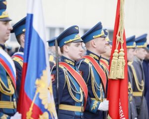 В духе сохранения исторических традиций.