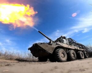 Противник сдаёт позиции в Донбассе.