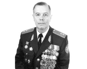 СМИРНОВ Олег Евгеньевич.