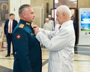 Медпомощь преодолевает межведомственные барьеры.