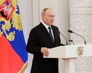 Всепобеждающая сила знаний и преданности долгу