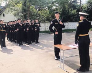 День расписан по минутам.