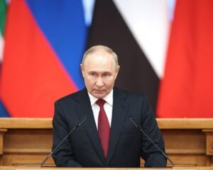 Владимир ПУТИН: Сделать мир, в котором мы живём, более безопасным и гораздо более гармоничным.