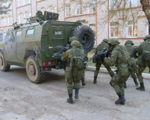 Применив штатное вооружение