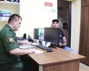 В едином порыве.