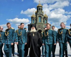Он стоял на страже духовных рубежей Родины.