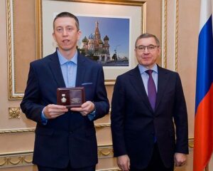 От ручных станков к автоматическому управлению.