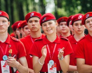 Патриотизм, дружба и новые горизонты.