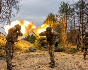 Нашего давления противник не выдерживает