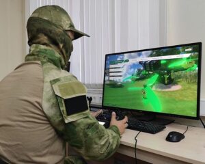 Здесь дроноводы покоряют небо.