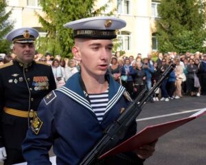 В начале славного пути.