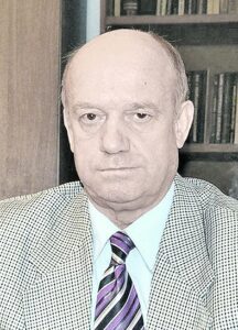 Владимир ВИНОКУРОВ.