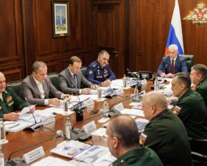 Все принятые решения должны быть доведены до фактического результата.