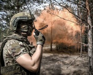 Помня священные заветы предков.