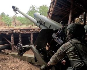 Наш дух несокрушимый всегда побеждает.
