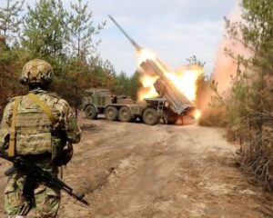 Их смелость наводит панику на врага.