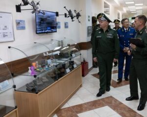 С искренним желанием учиться и развиваться