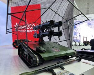 Молодёжь изобретает перспективные робототехнические комплексы.