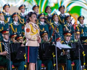 Мирная дипломатия легендарных песен.