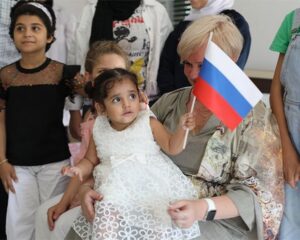 Друзья из России приходят на помощь.