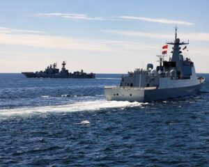 Совместно обеспечиваем безопасность на морских просторах.