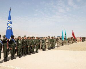 Оперативно реагировать на угрозы безопасности.