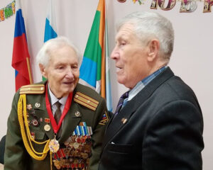 Ровесник века с улицы Маршала Жукова.