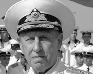 ИВАНОВ Виталий Павлович.