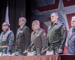 Сохраняя связь поколений.