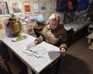 «Мика» – мама, фельдшер, боевой товарищ.