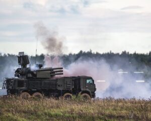 Чтобы быть всегда во всеоружии.