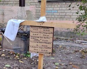 Кровавые следы бегства украинских неонацистов в Селидове.