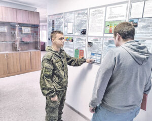 Я в контрактники пойду – Родину защищать.