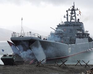 Арктика покоряется подготовленным, а внезапность приносит победу.