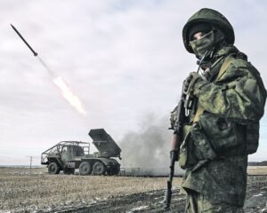 Инициатива на поле боя за нами