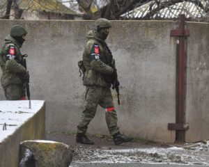 Думать на два шага вперёд.