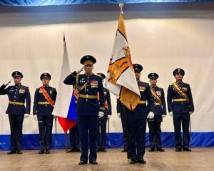 Под Боевым знаменем – к новым победам.