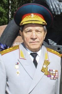 Генерал-полковник Николай Зазулин.