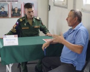 Кандидатов меньше не становится